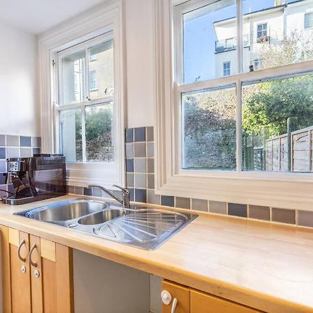 Ferienwohnung Victorian Flat Close To Station With Large Garden Hove Exterior foto