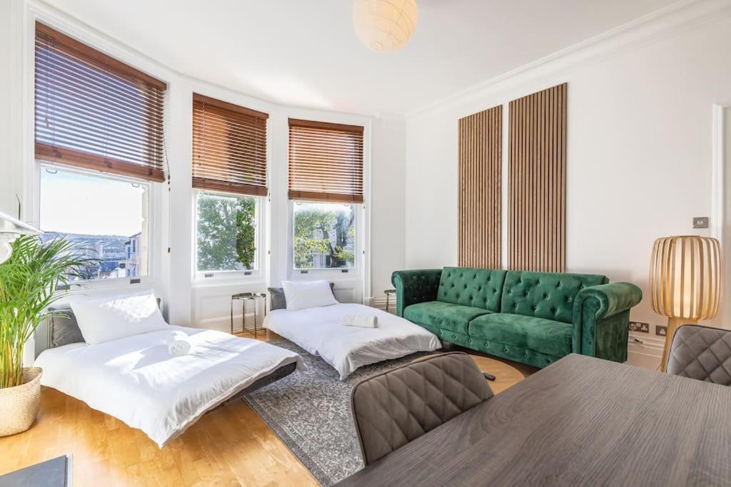 Ferienwohnung Victorian Flat Close To Station With Large Garden Hove Exterior foto